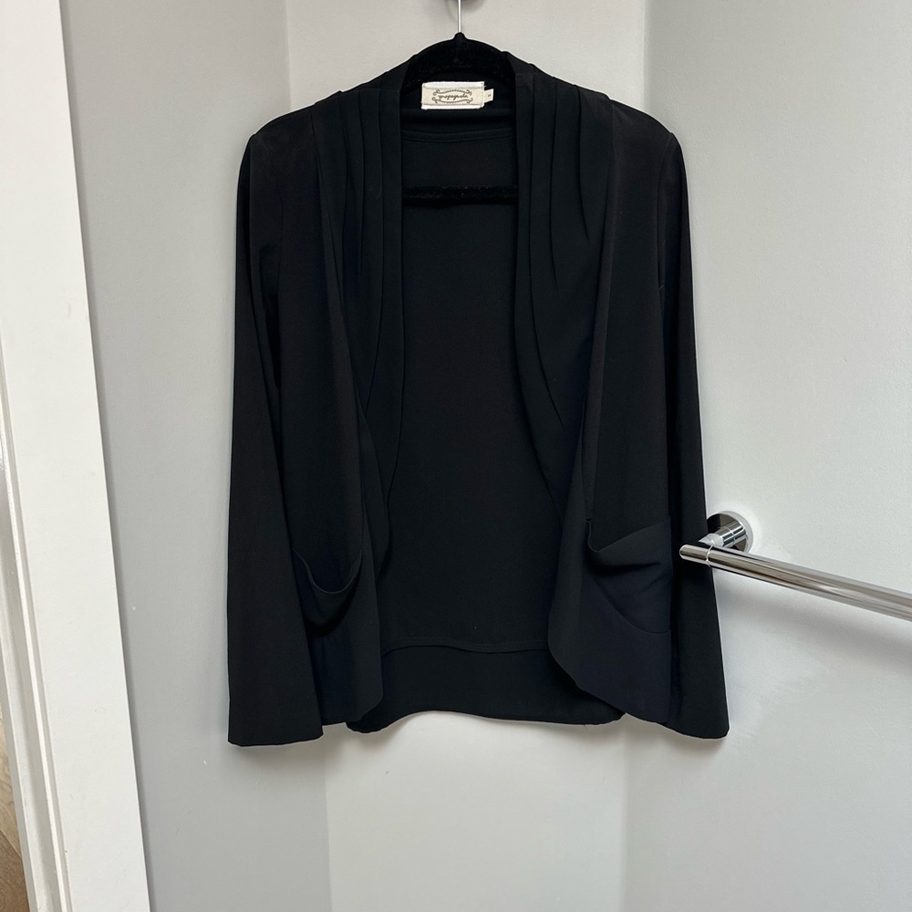 Black Open Front Blazer